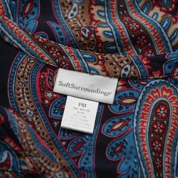 Soft Surroundings Paisley Blouse Long Sleeve Shirt Rayon Size Medium Petite - Picture 3 of 5